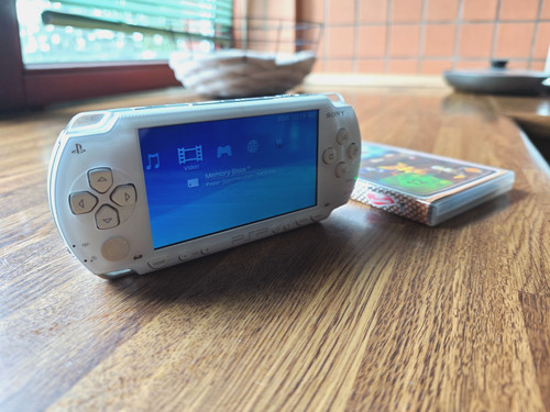 Sony psp 1004 - weiß, +