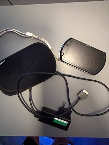 Sony psp n1004 - go,