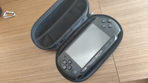 Psp street e1004 schwarz - psp,